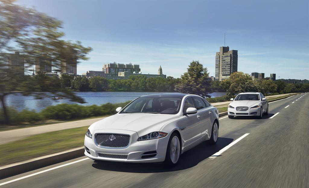2012 Jaguar XFAWD