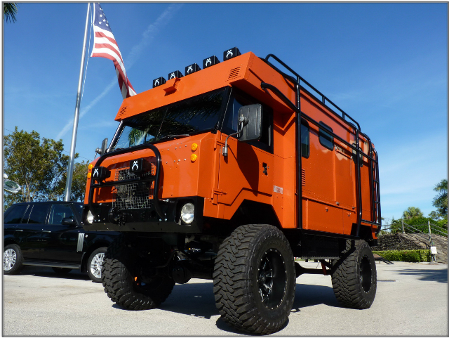 The 29th Annual Palm Beach International Boat Show | Land Rover Palm Beach