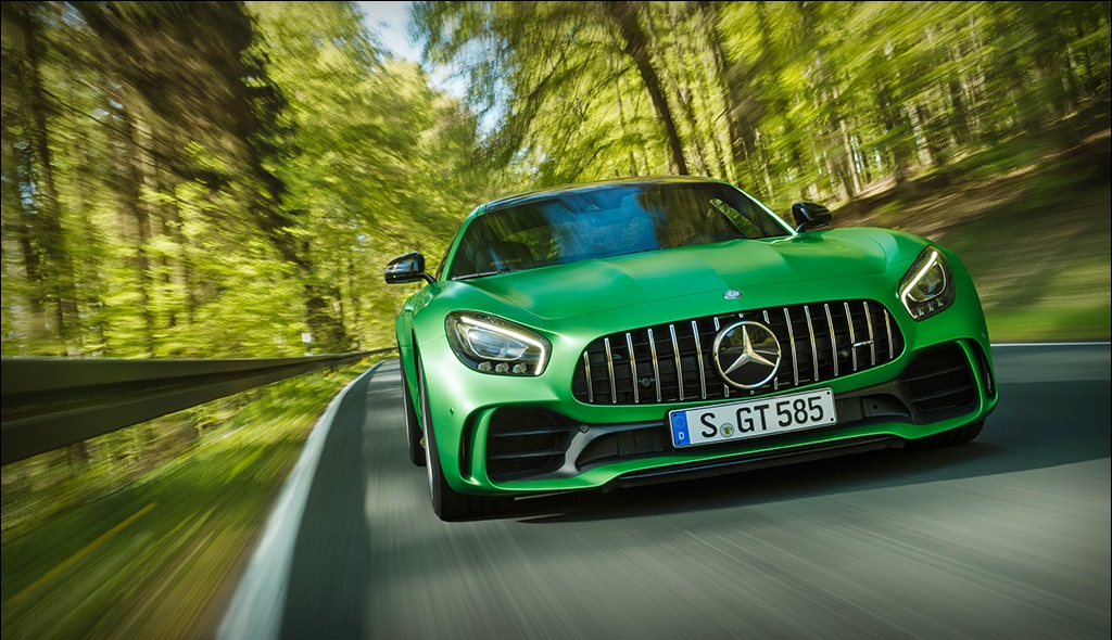 Mercedes AMG GT R